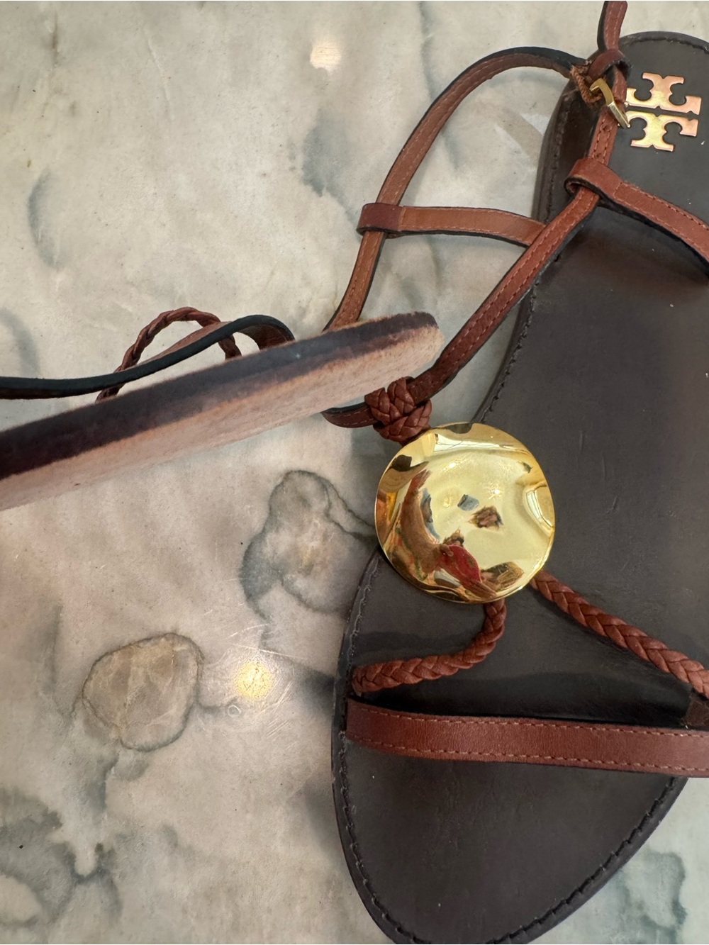 Tory Burch Patos Sandal  brown leather with gold medallion Sz 10 - Picture 2 of 6